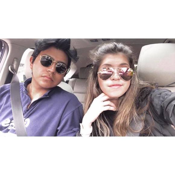 Meet your Posher, Anabella - Picture 1 of 1